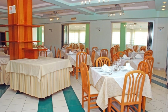 Imagen del bar/restaurante del Hotel Elsa, Cervia. Foto 4