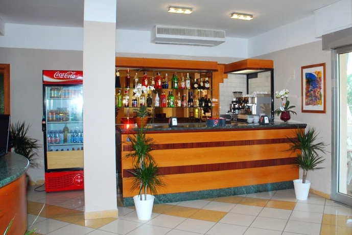 Imagen del bar/restaurante del Hotel Elsa, Cervia. Foto 6