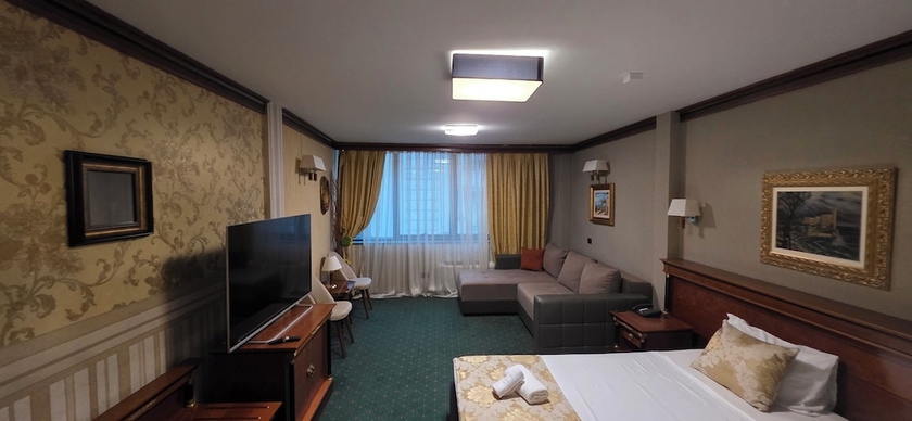 Imagen de la habitación del Hotel Elsa, SKOPJE. Foto 8