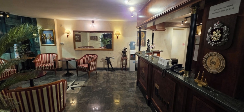 Imagen de los interiores del Hotel Elsa, SKOPJE. Foto 13