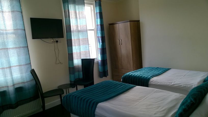 Imagen de la habitación del Hotel Elsinore. Foto 18