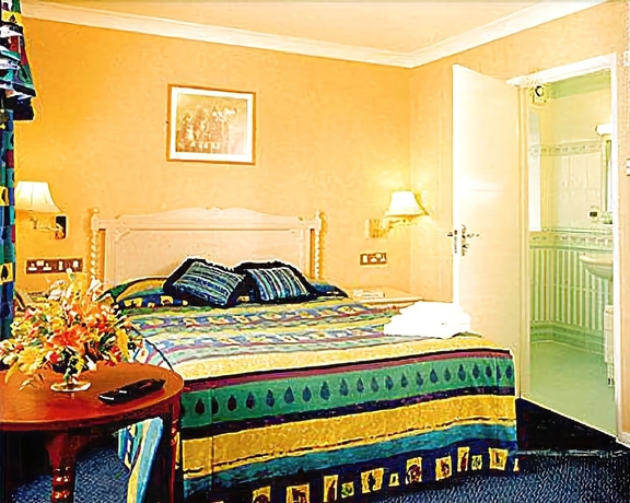 Imagen de la habitación del Hotel Elstead. Foto 3