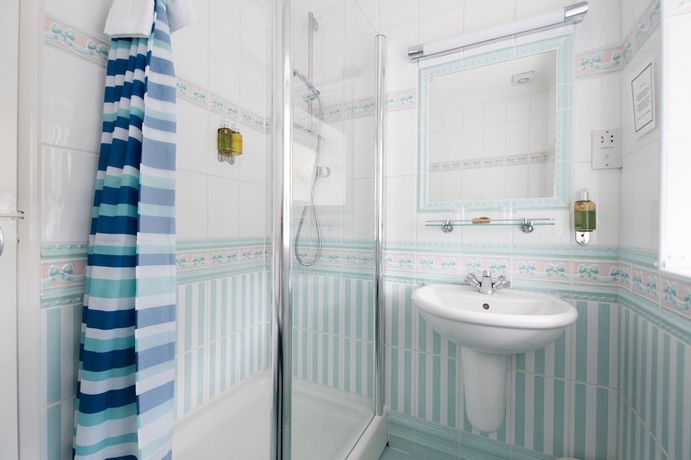 Imagen de la habitación del Hotel Elstead. Foto 18