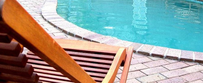 Imagen de la piscina del Hotel Eltham Motor Inn. Foto 8