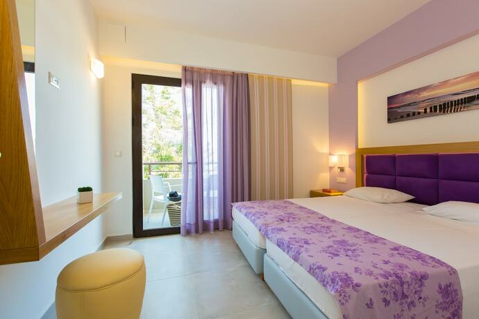 Imagen general del Hotel Eltina. Foto 2