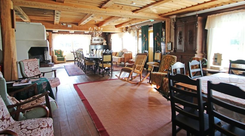 Imagen del bar/restaurante del Hotel Elves Village. Foto 4