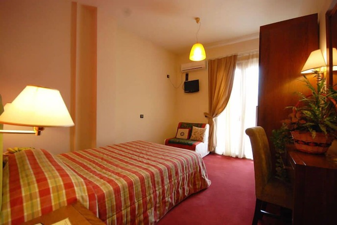 Imagen de la habitación del Hotel Elvetia. Foto 2