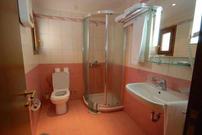 Imagen de la habitación del Hotel Elvetia. Foto 3