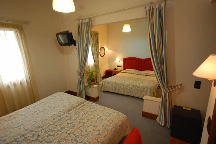 Imagen de la habitación del Hotel Elvetia. Foto 8
