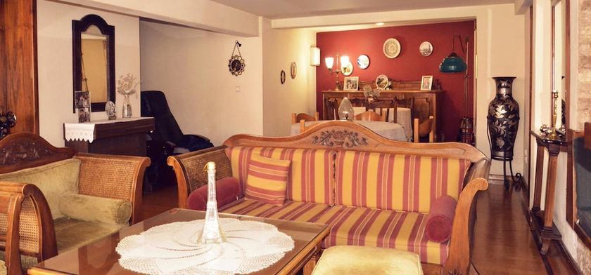 Imagen de los interiores del Hotel Elvetia. Foto 17