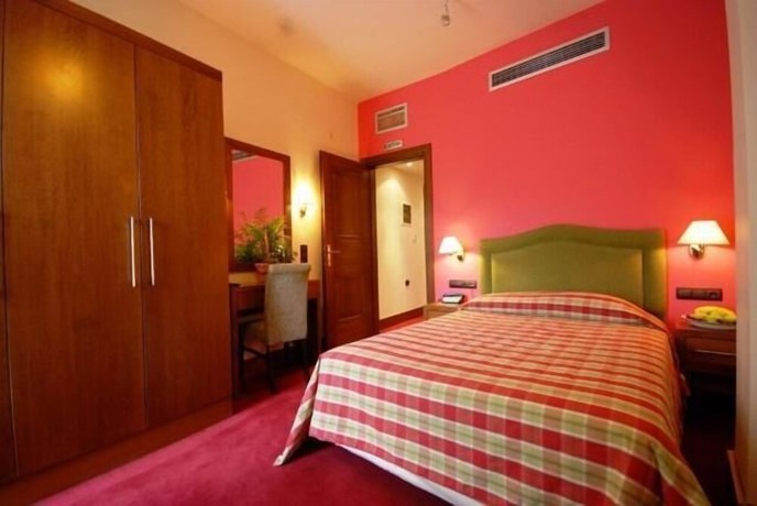 Imagen de la habitación del Hotel Elvetia. Foto 11