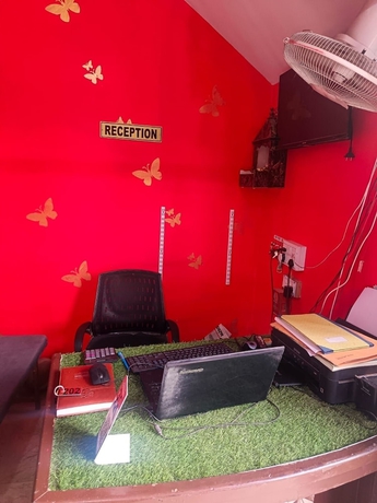 Imagen de los interiores del Hotel Elvin Karnal. Foto 12