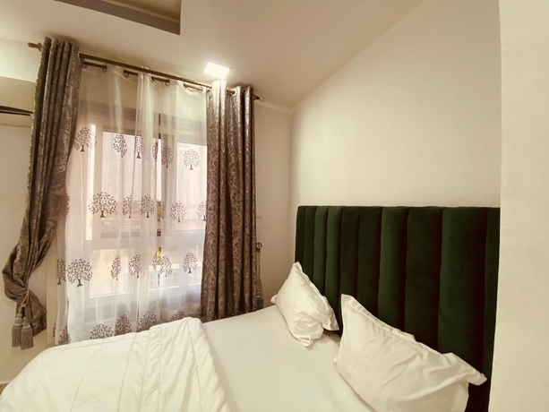 Imagen de la habitación del Hotel Elvira\'s HOME, Douala. Foto 4