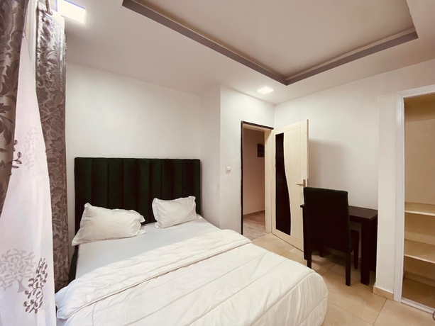 Imagen de la habitación del Hotel Elvira\'s HOME, Douala. Foto 5