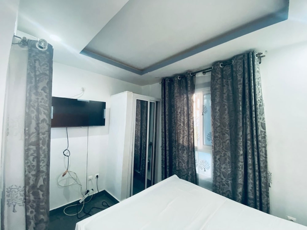 Imagen de los interiores del Hotel Elvira\'s HOME, Douala. Foto 14