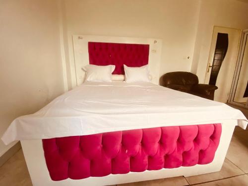 Imagen de la habitación del Hotel Elvira\'s HOME, Douala. Foto 12