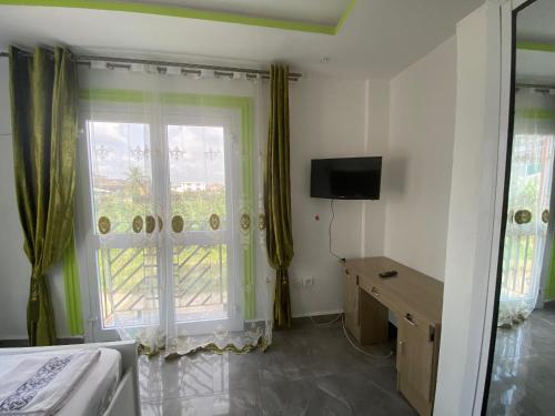 Imagen general del Hotel Elvira\'s HOME, Douala. Foto 3