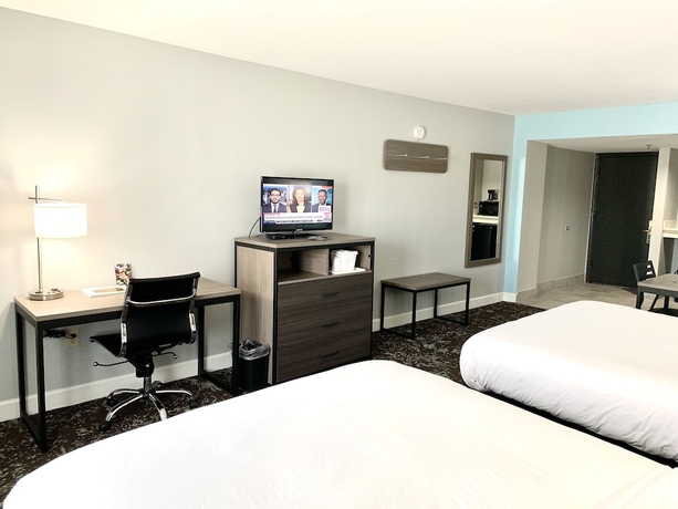 Imagen de la habitación del Hotel Elwood and Suites. Foto 11