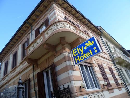Imagen de la habitación del Hotel Ely, Viareggio. Foto 2
