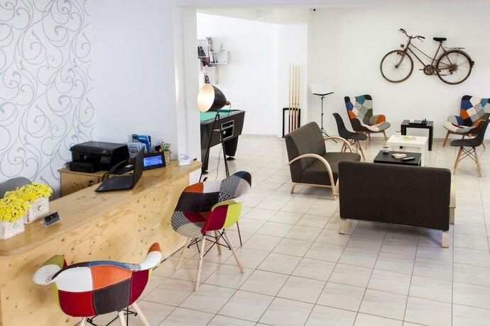 Imagen general del Hotel Elychryson. Foto 15