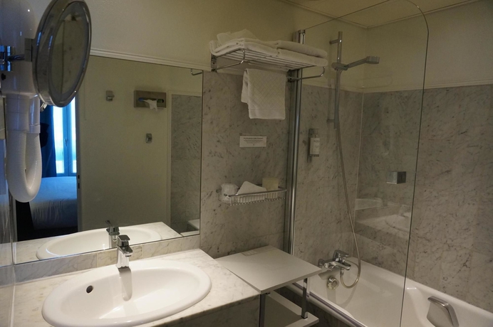 Imagen de la habitación del Hotel Elysa - Luxembourg. Foto 5