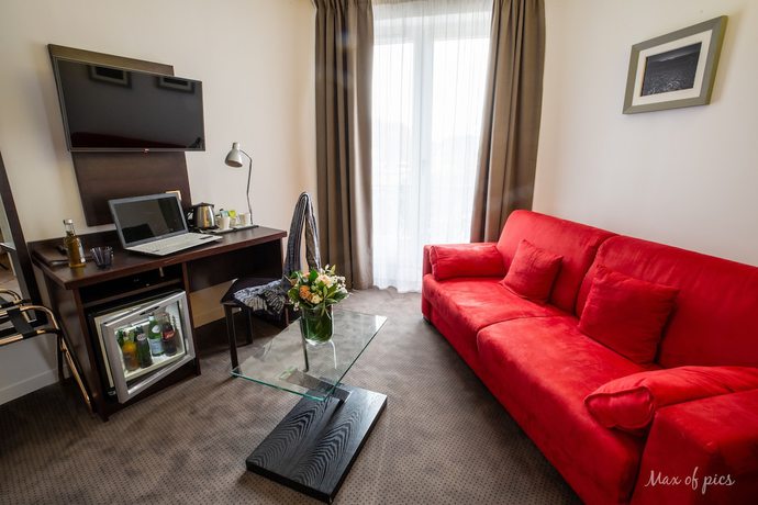 Imagen de la habitación del Hotel Elys&eacute;e, CHATEAUROUX. Foto 2