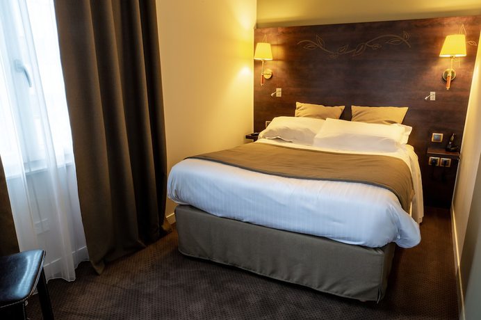 Imagen de la habitación del Hotel Elys&eacute;e, CHATEAUROUX. Foto 3