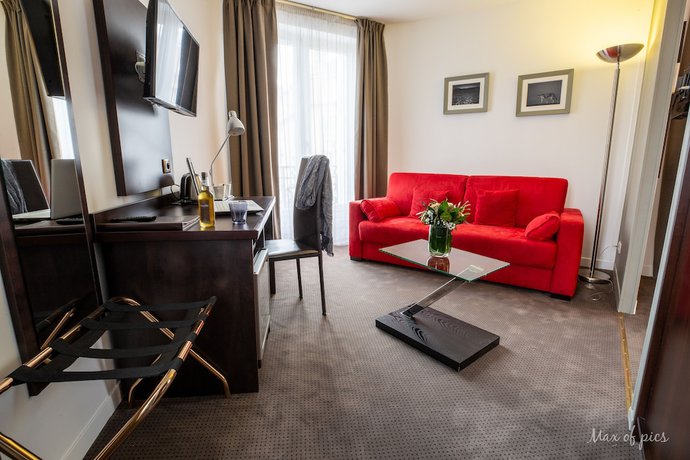 Imagen de la habitación del Hotel Elys&eacute;e, CHATEAUROUX. Foto 7
