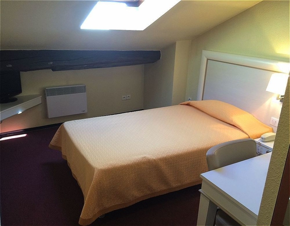 Imagen de la habitación del Hotel Elysée, Lyon. Foto 2