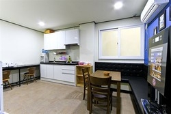 Imagen de la habitación del Hotel Elysee, Busan. Foto 3