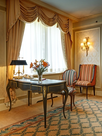 Imagen de los interiores del Hotel Elysee, Nueva York. Foto 13