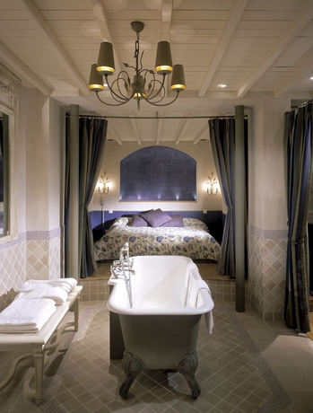 Imagen de la habitación del Hotel Elysees Regencia. Foto 6