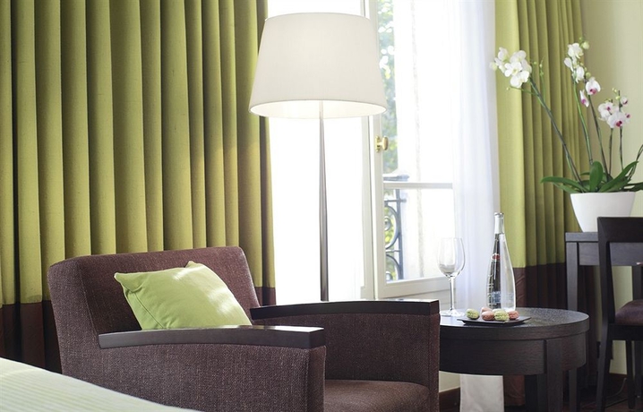 Imagen de la habitación del Hotel Elysees Regencia. Foto 11