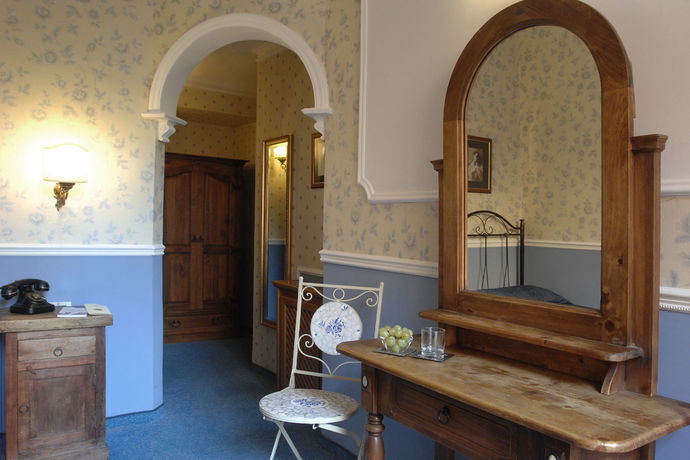 Imagen de los interiores del Hotel Elys&egrave;. Foto 10