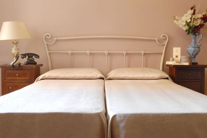Imagen de la habitación del Hotel Elys&egrave;. Foto 3