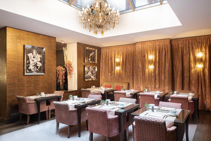 Imagen del bar/restaurante del Hotel Elysia By Inwood Hotels. Foto 2