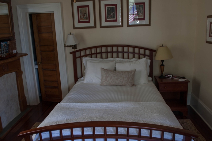 Imagen de la habitación del Hotel Elysian Fields Inn. Foto 12