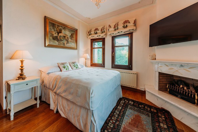 Imagen de la habitación del Hotel Elysian Luxury Villa Pelion. Foto 17