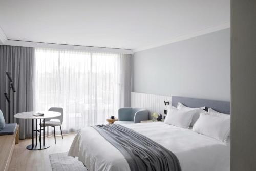 Imagen de la habitación del Hotel Elysium Manly. Foto 17