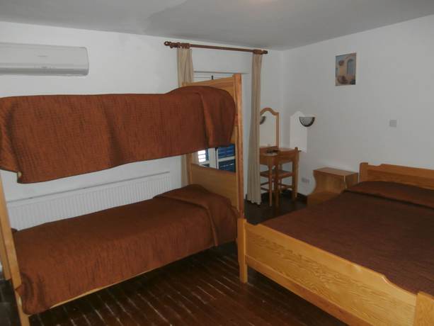 Imagen de la habitación del Hotel Elyssia. Foto 10