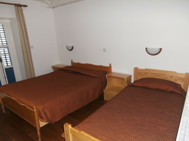 Imagen de la habitación del Hotel Elyssia. Foto 13