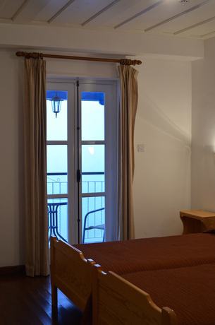 Imagen de la habitación del Hotel Elyssia. Foto 15