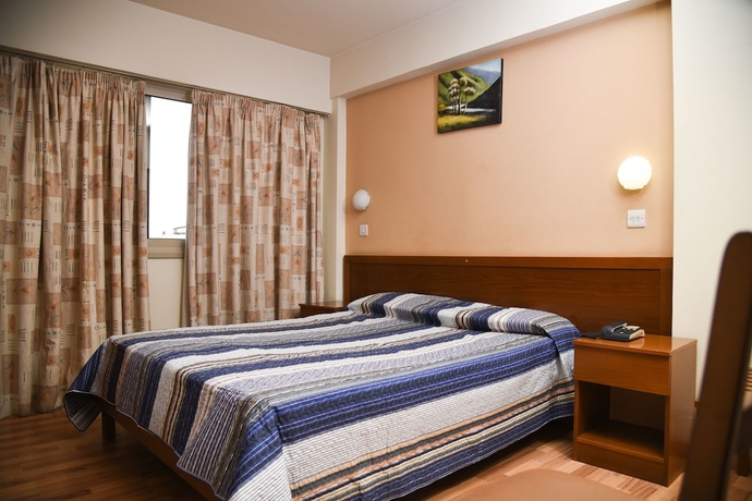 Imagen de la habitación del Hotel Elysso. Foto 4