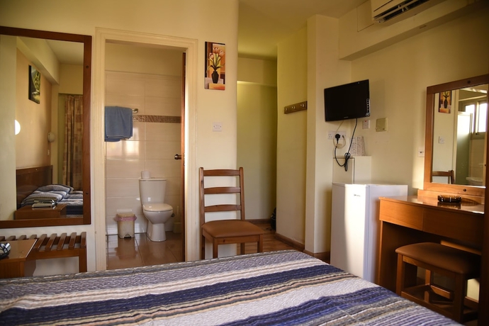 Imagen de la habitación del Hotel Elysso. Foto 9