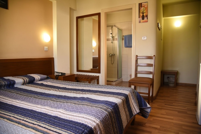 Imagen de la habitación del Hotel Elysso. Foto 12