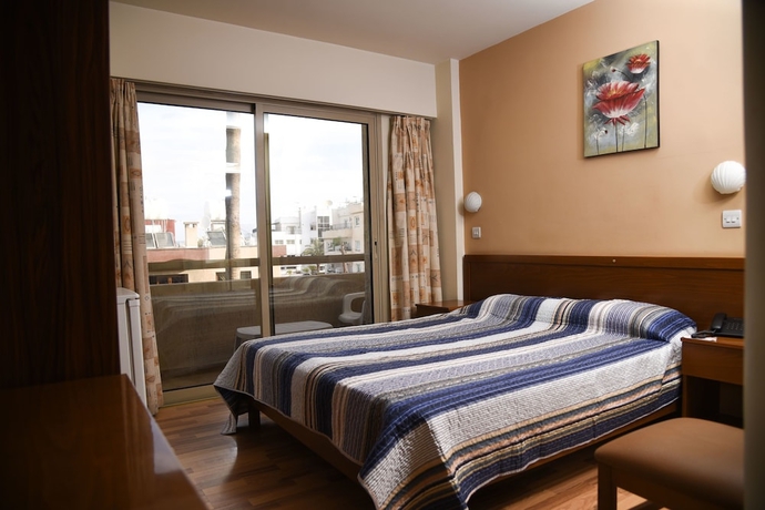 Imagen de la habitación del Hotel Elysso. Foto 13