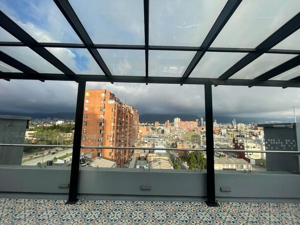 Imagen general del Hotel Em Budget. Foto 6