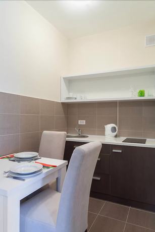 Imagen de la habitación del Hotel Ema. Foto 6