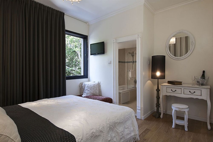 Imagen de la habitación del Hotel Emanuel. Foto 7