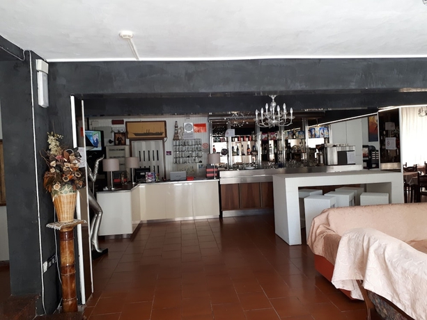 Imagen de los interiores del Hotel Emanuela, Rimini. Foto 9